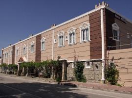 阿卡博思酒店 ，位于埃杰阿巴德的酒店