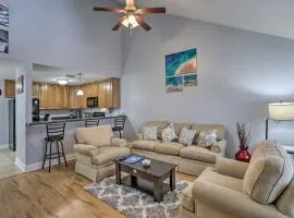 Tidy Tallahassee Townhome about 7 Mi to Downtown!