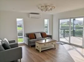 Karapiro Retreats holiday house