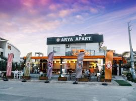 Arya Apart Kundu Hotel，位于拉瑞的海滩短租房
