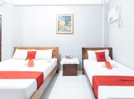 RedDoorz @ Greenview Hotel and Restobar Masbate，位于马斯巴特的酒店