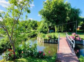 Le Cottage des Hortillonnages，位于亚眠The Floating gardens Park附近的酒店