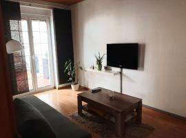 Ferienwohnung，位于弗勒尔斯海姆的酒店
