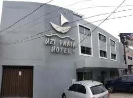 Hotel Uzi Praia
