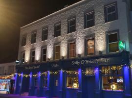 The Royal Arklow，位于阿克洛的酒店