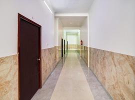 OYO 85174 Hotel Vinayak，位于Amroha的酒店