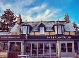 The Balavoulin - Pub with Rooms，位于阿维莫尔的住宿加早餐旅馆