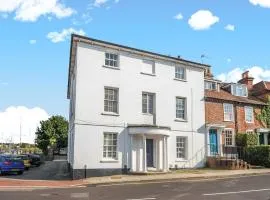 Dolphin House, Emsworth