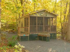 Sun Retreats Lancaster County，位于Narvon的酒店