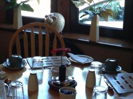海王星休息住宿加早餐旅馆，位于斯特兰拉尔的住宿加早餐旅馆