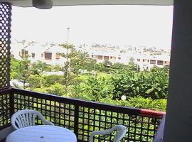 Marina 1 Three Bedroom Chalet，位于阿莱曼的酒店