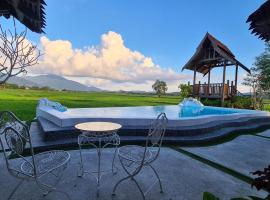 Rumah Bendang Langkawi Villa Pool，位于珍南海滩烧米场附近的酒店