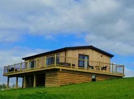 Shropshire Lodges - Romantic Luxury Hot Tub Breaks