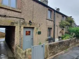 Carpenters Cottage, Elton in the Peak District