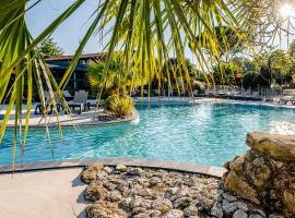 Camping Domaine Les Oréades - Maeva Sélection，位于桑吉内的豪华帐篷营地