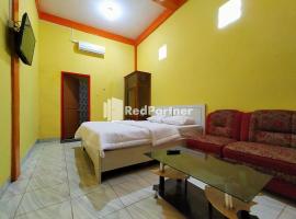 Hotel Hing Amimah near Bau Bau Port RedPartner