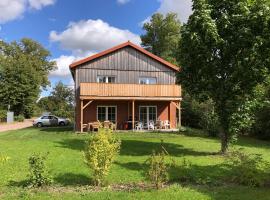 Farm-Chalet Renzow，位于Renzow的酒店