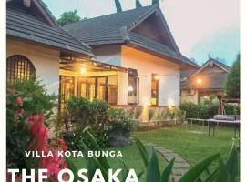 Osaka House Villa Kota Bunga by Citrus House，位于西昆都尔的酒店