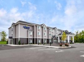 Microtel Inn & Suites by Wyndham Farmington，位于卡南代瓜的酒店
