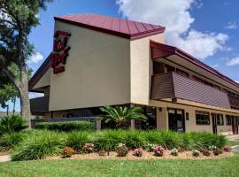 Red Roof Inn Pensacola - I-10 at Davis Highway，位于彭萨科拉的酒店