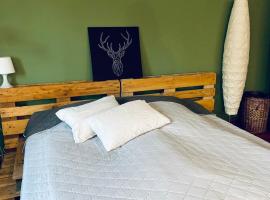 Großes Ferienzimmer Uckermark，位于Casekow的酒店