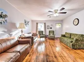 Home 2 Mi to Dtwn Temple! Bring Your Pets