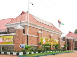 Frankbryan Leisure Resort，位于阿沙巴的酒店