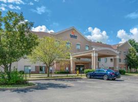 Comfort Inn & Suites St Louis-O'Fallon，位于奥法隆Spirit of St. Louis - SUS附近的酒店