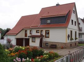 Ferienwohnungen Rießling，位于埃伦德的酒店