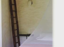 Las Cabañas del pequeño lago，位于Los Algarrobos的酒店