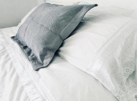 Novaqua Bed & Breakfast，位于奥尔穆埃的酒店