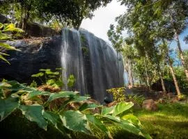 The Viber Yercaud- villa with waterfalls
