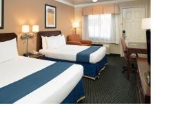 DAYS INN, 2600 APPIAN WAY, PINOLE, CA, 94564-2203，位于皮诺尔的酒店