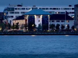 Pier 5 Hotel