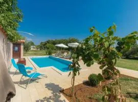 Holiday Home Lancin by Interhome