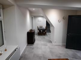 Nouveau à Cuisery appartement 70m2，位于屈斯里的酒店