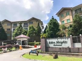 Eden Penthouse Airport Access By Natol Homestay- Kuching Home，位于古晋的汽车旅馆