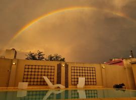 DON Hotel CHIVILCOY，位于奇维尔科伊的酒店