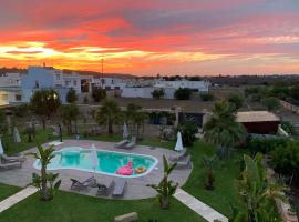 Masseria Prontera with Pool，位于Giuliano的酒店