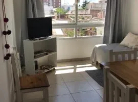 Dto Nuevo Barrio Universitario II , wifi y cochera-Check in express-Pet friendly