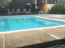 Hermosa casa vacacional，位于Suárez的酒店