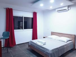 2.0 HOTEL LABATTOIR CENTRE，位于Labattoir的酒店