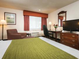 BEST WESTERN AMADOR INN, 200 S STATE HIGHWAY 49, JACKSON, CA, 95642-2548，位于杰克逊的酒店