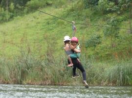 Supreme Adventure Park Bunyonyi，位于卡巴莱的酒店