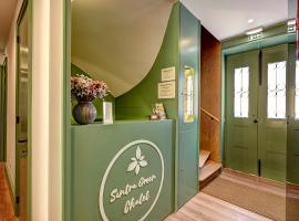 Sintra Green Chalet Bed & Breakfast，位于辛特拉的酒店