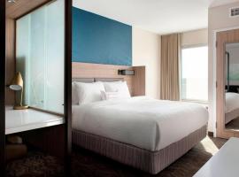 SPRINGHILL SUITES TAMPA , 16615 CROSSPOINTE RUN, LAND O'LAKES, FL, 34638，位于兰奥莱克斯的酒店