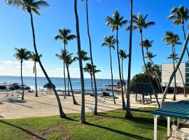 Breezy Palms Resort，位于伊斯拉莫拉达的酒店