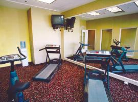 雷诺萨产业婆尼特假日酒店，位于雷诺萨的酒店