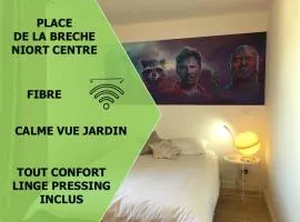 Le Galaxy centre la Brèche wifi calme vue jardin