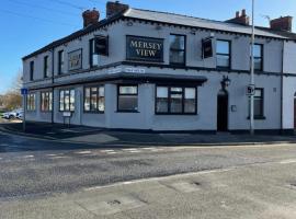 Mersey view Hotel & Pub，位于Hale的住宿